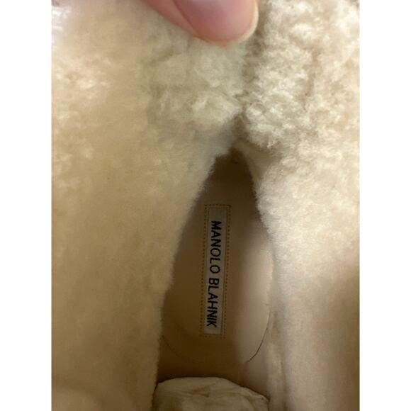 Manolo Blahnik Ostrava Camel Suede Shearling Ankle Boots Size IT 37 / US 7 - Picture 9 of 15